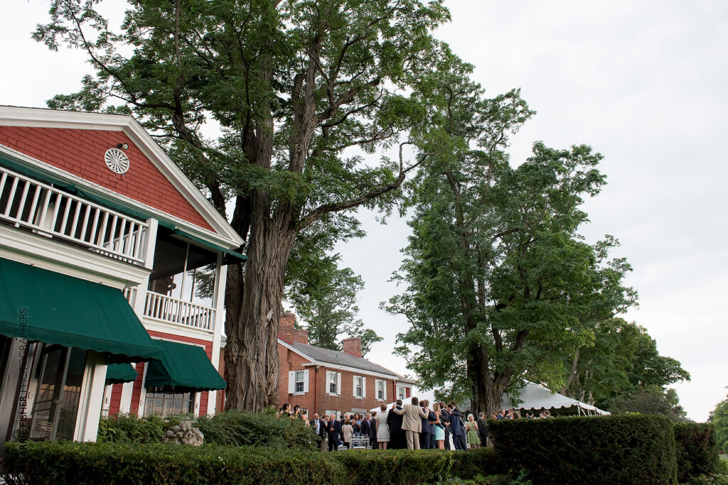 Brick-House-Wedding-Photographer