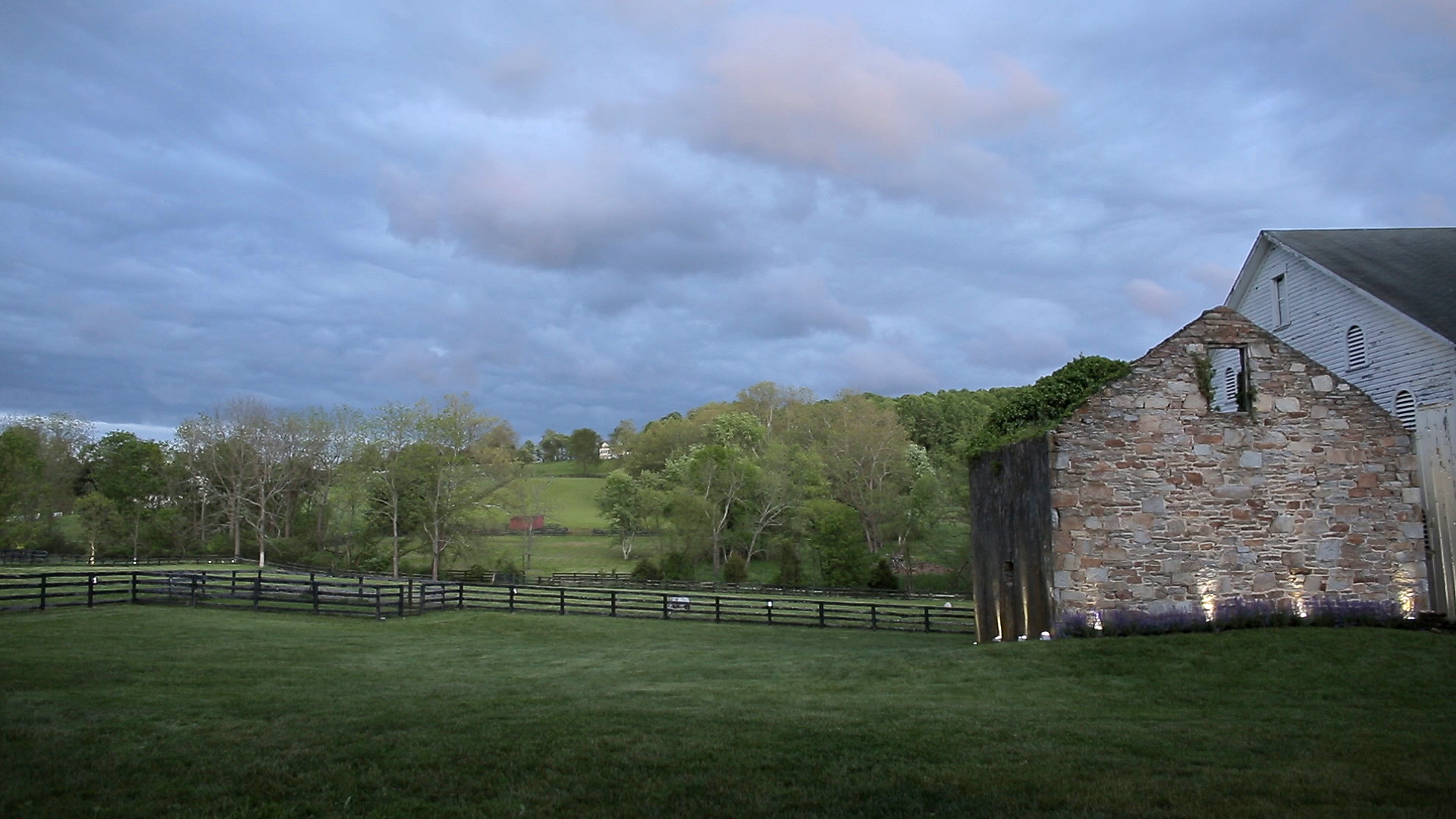 Private Family Farm &amp; Vineyard Wedding in Maryland