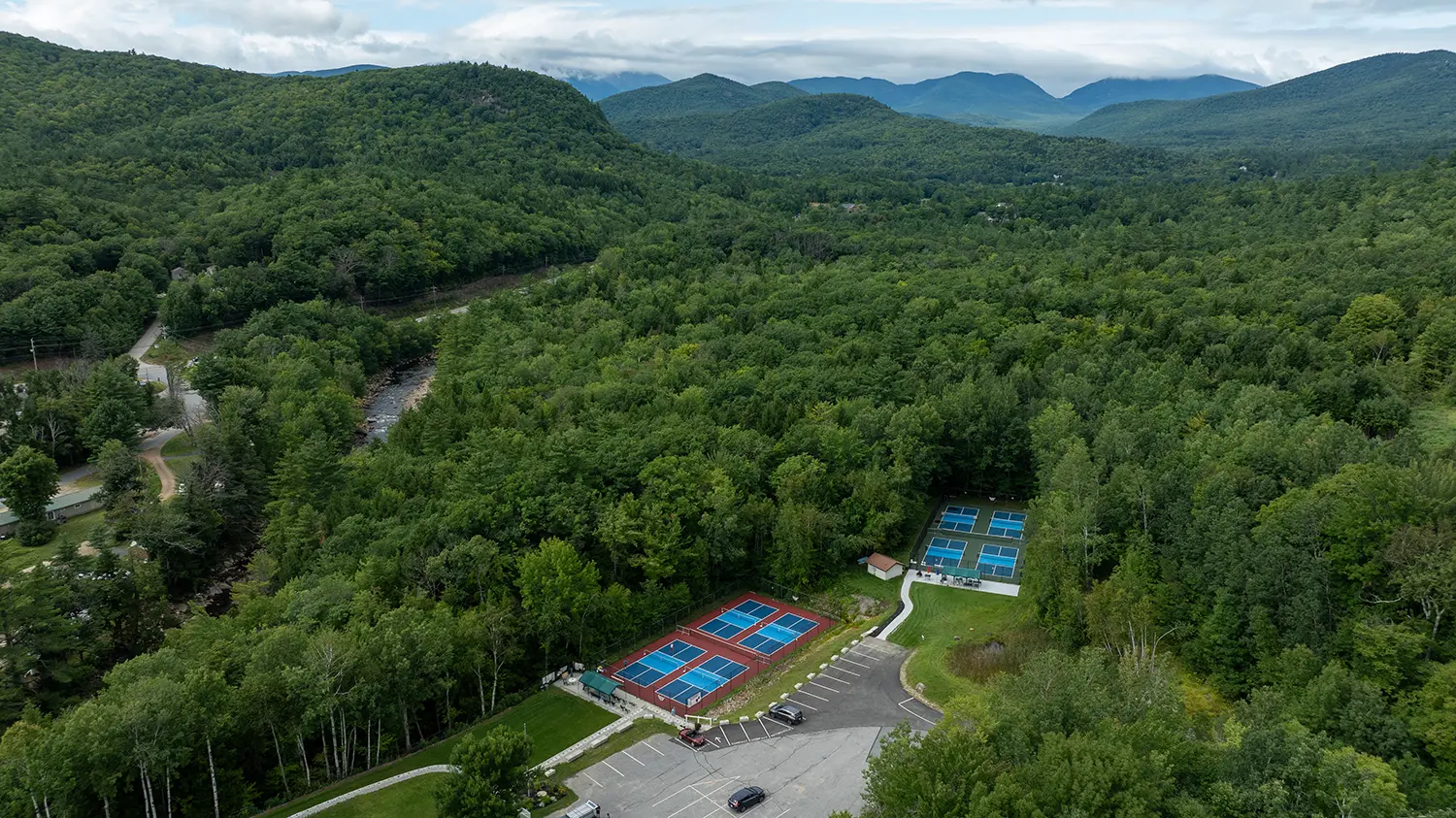 Owl’s Nest Resort: Why Pickleball Makes the Perfect Pre-Wedding Activity